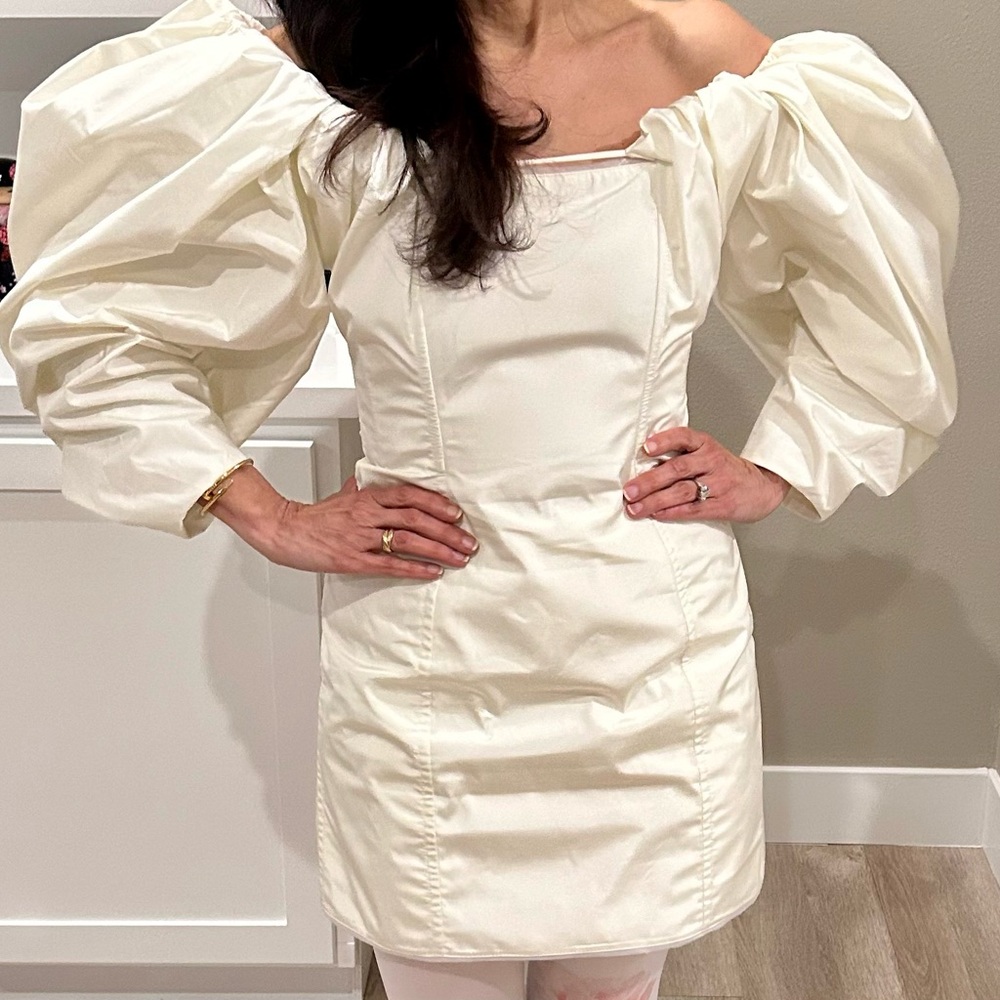 Jacquemus Cream Puff Sleeve short dress